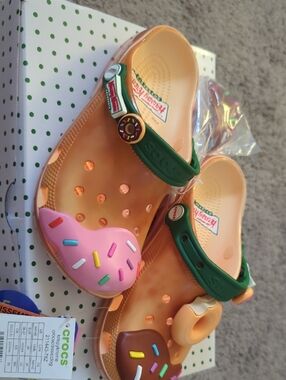 Crocs Krispy Kreme M4/W6